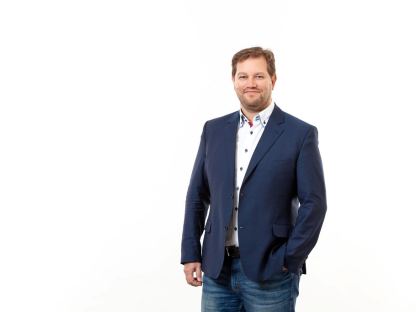 Peter Stadler, ein unabhängiger Versicherungsexperte mit Spezialisierung auf Klein- und Mittelbetriebe, Selbständige, Gemeinden und Immobilienschutz. Foto: Gerald Lechner