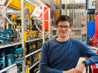 zVg Baumarkt Nadlinger Handelsgesm.b.H.