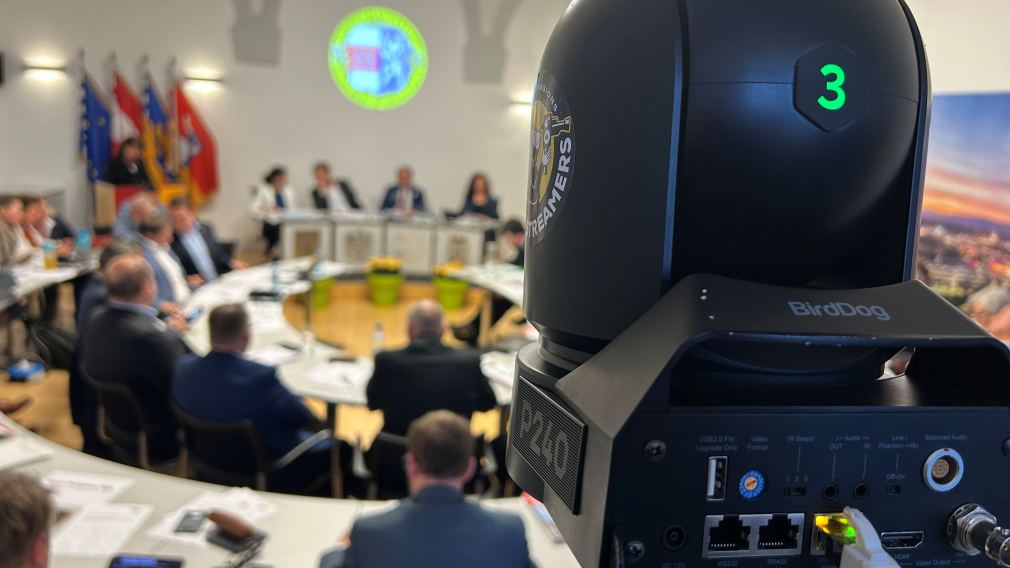 Kamera im Sitzungssaal. (Foto: KainZ)