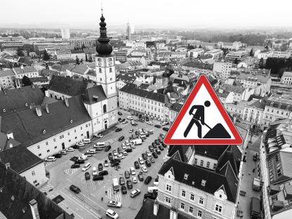 Der Domplatz in Vogelperspektive. Foto: Arman Kalteis