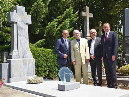 Gedenktafel für eine akademische Pionierin