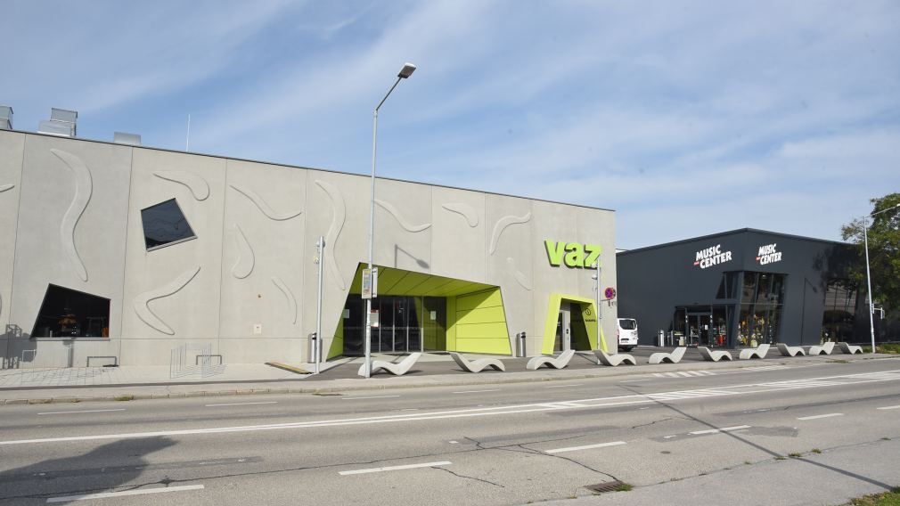 Außenansicht vom VAZ St. Pölten (Foto: Kalteis)