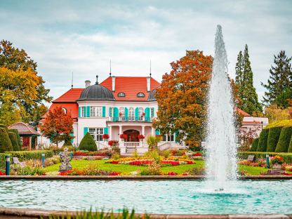 In der Musik- und Kunstschule werden junge Talente aus Nah und Fern auch im Rahmen der Meisterkurse des Ost-West-Musikfestes unterrichtet. (Foto: Arman Kalteis)