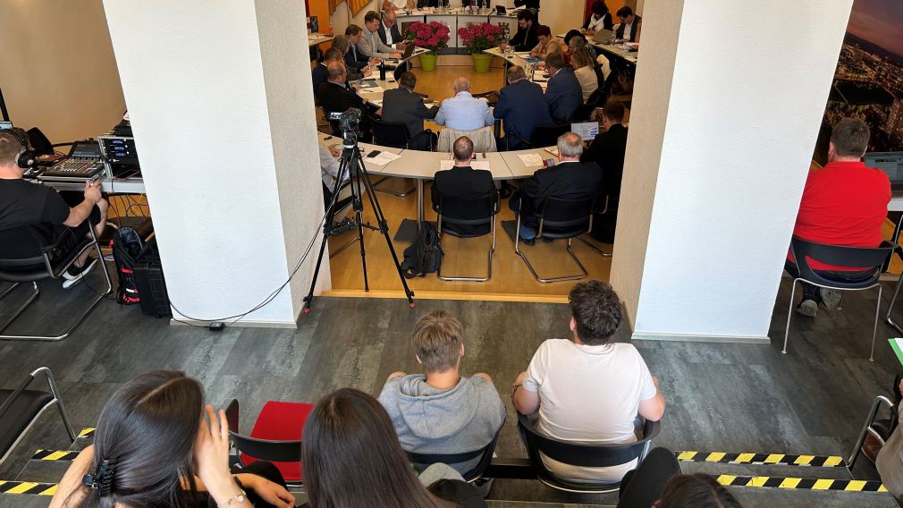 Sitzung des Gemeinderates im Rathaus. (Foto: Kainz)
