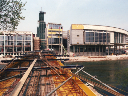 Der Bau des Regierungsviertels. (Foto: Stadtarchiv St. Pölten)
